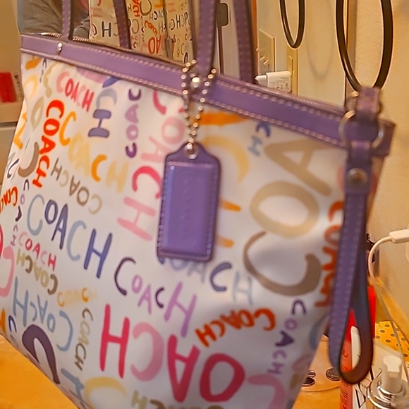 COACH SET "GRAFFITI" BAG/CLUTCH - Picture 9 of 9